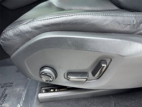 Used 2018 Volvo XC90 T5 Momentum w/ Convenience Package image 51