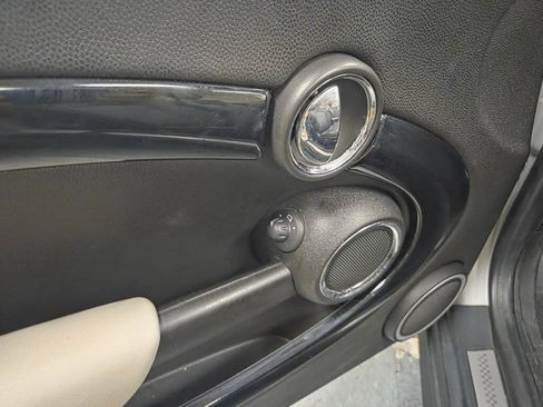 Used 2013 MINI Cooper S FWD image 38