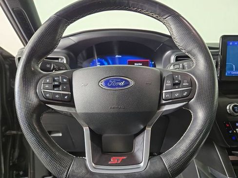 Used 2020 Ford Explorer ST image 22