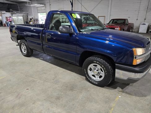 Used 2004 Chevrolet Silverado 1500 W/T image 21