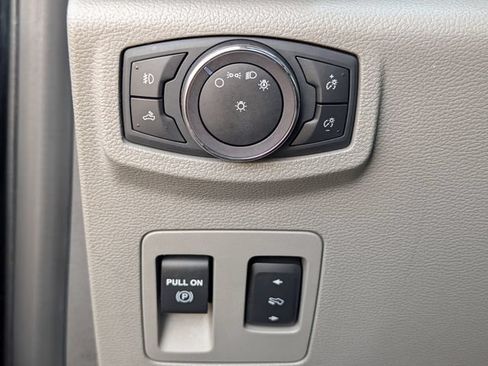 Used 2018 Ford F150 XLT w/ Equipment Group 302A Luxury RWD image 22