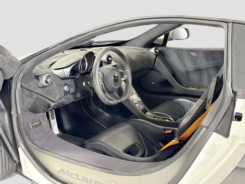 Used 2016 McLaren 675LT Coupe image 13