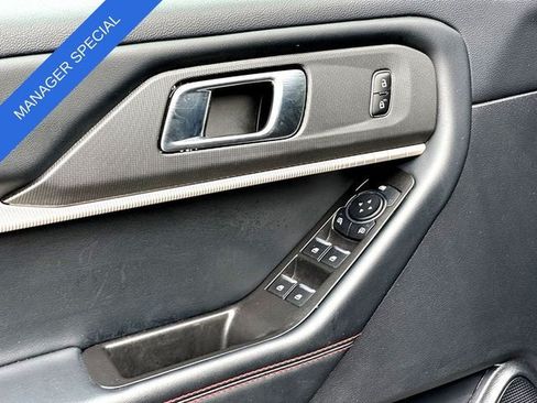 Used 2025 Ford Explorer ST-Line AWD/4WD image 11