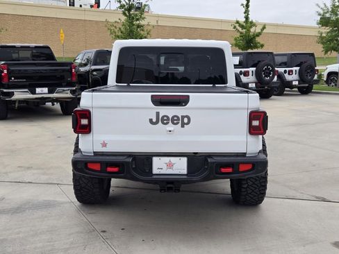 Used 2020 Jeep Gladiator Rubicon AWD/4WD image 5