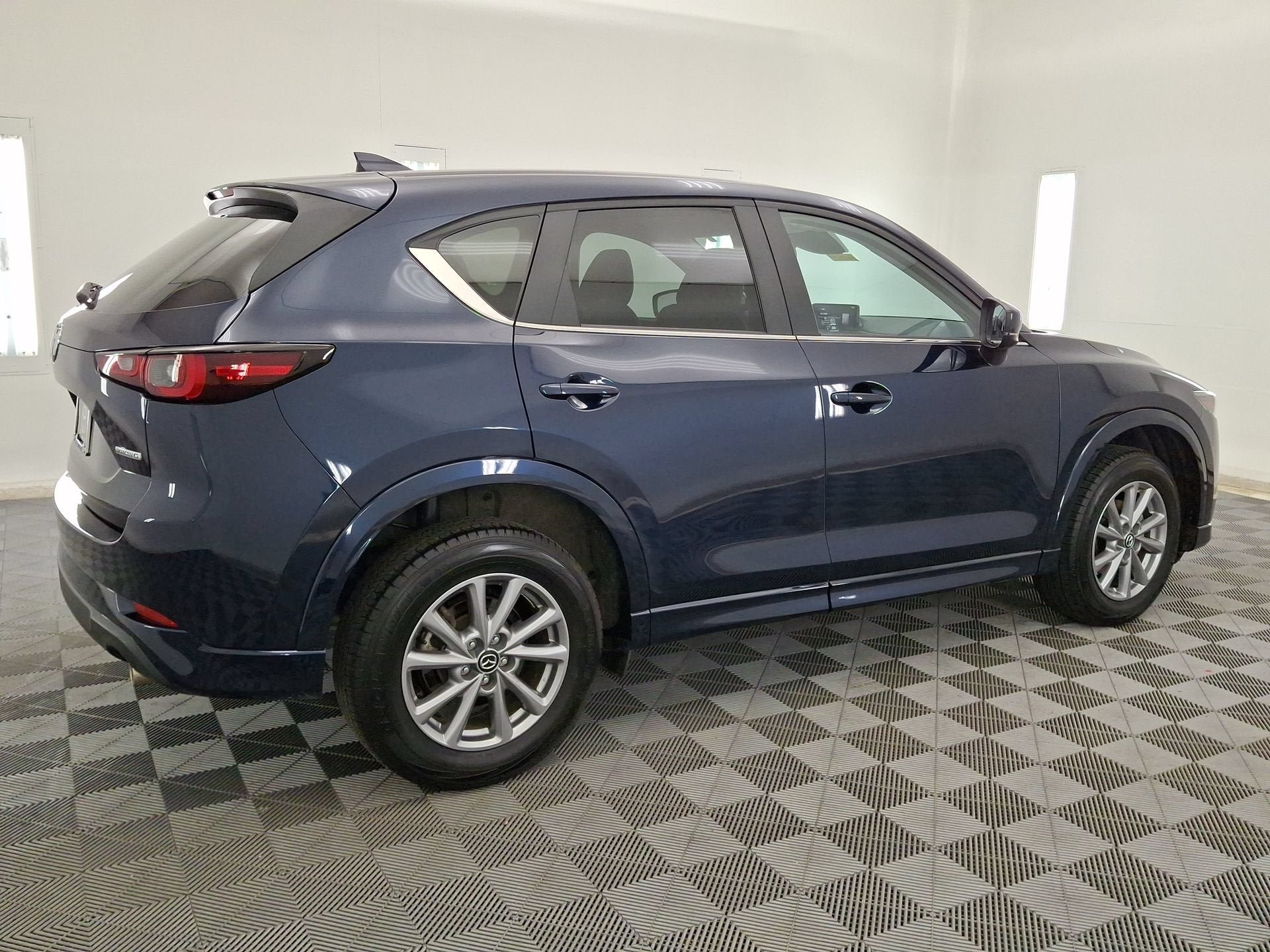 Used 2025 MAZDA CX-5 AWD 2.5 S w/ Select Package image 26