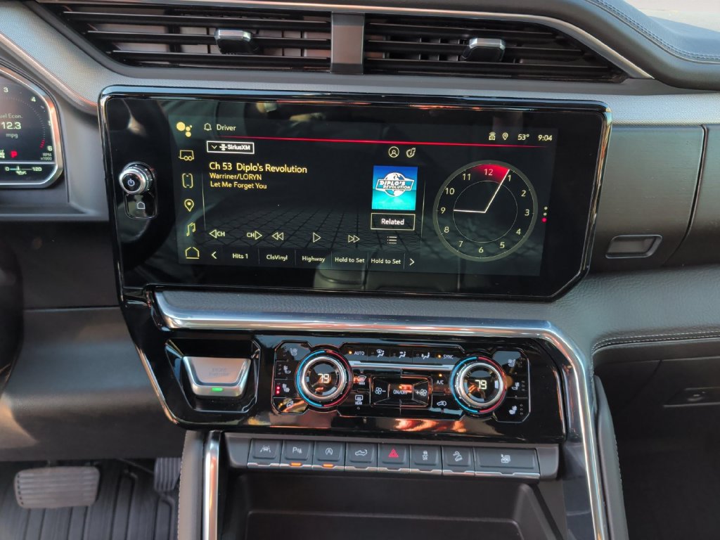 Certified 2024 GMC Sierra 1500 Denali AWD/4WD image 21