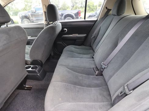 Used 2012 Nissan Versa 1.8 S w/ Plus Pkg FWD image 4