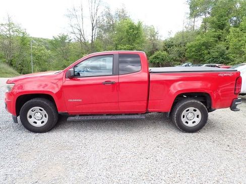 Used 2016 Chevrolet Colorado W/T AWD/4WD image 6