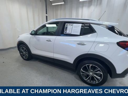Certified 2023 Buick Encore GX Select w/ Safety Package II FWD image 7