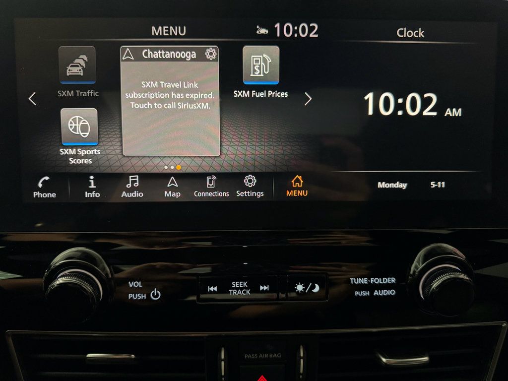 Used 2022 Nissan Armada Platinum w/ Captain's Chairs Package RWD image 36