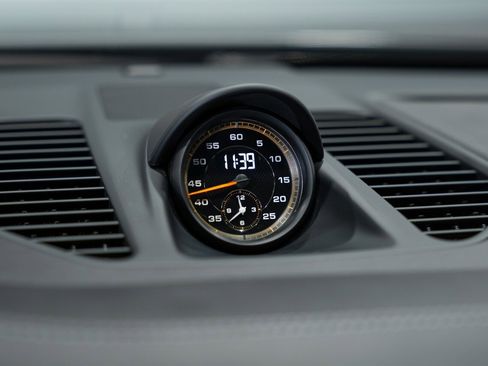 Used 2018 Porsche 911 GT3 image 53