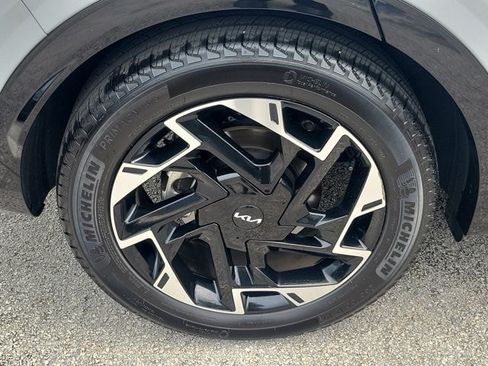 Used 2024 Kia Sportage SX FWD image 9