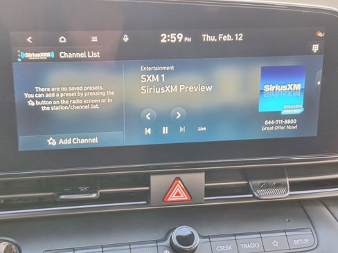 New 2025 Hyundai Elantra SEL image 20