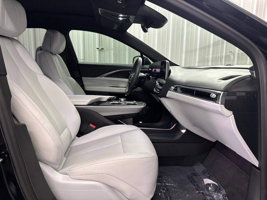Certified 2024 Cadillac Lyriq Luxury w/ LPO, Floor Liner Package RWD image 30
