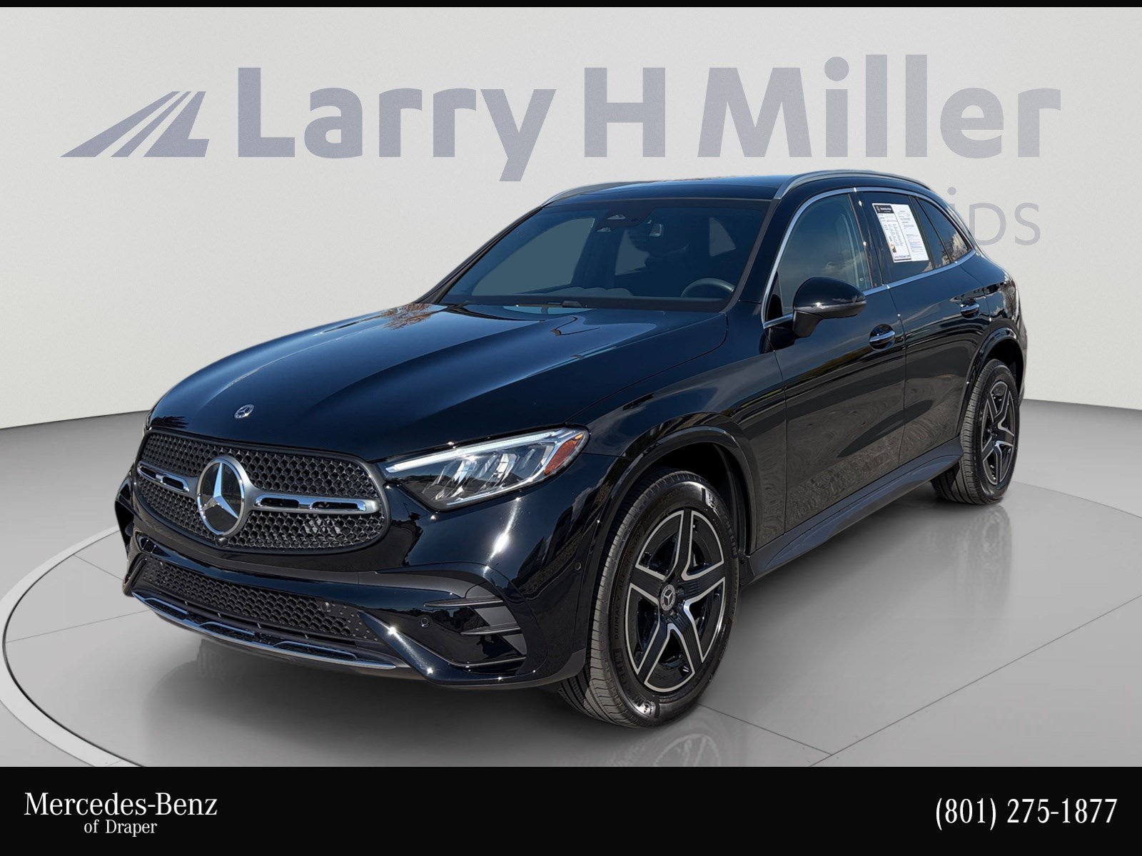 Used 2026 Mercedes-Benz GLC 300 4MATIC image 1
