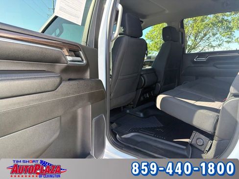 Used 2024 Chevrolet Silverado 2500 LT w/ Convenience Package AWD/4WD image 12
