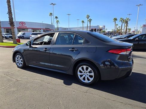 Certified 2024 Toyota Corolla LE image 5