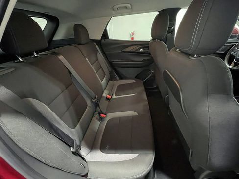 Used 2023 Chevrolet TrailBlazer LT FWD image 24