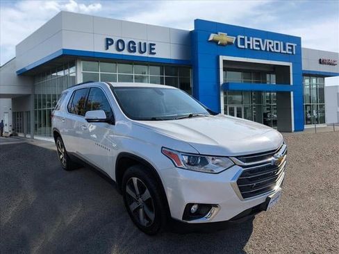 Used 2020 Chevrolet Traverse LT w/ LT Premium Package image 1