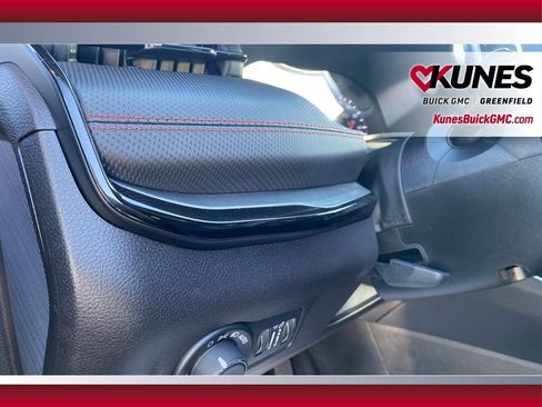 Used 2024 Jeep Compass Trailhawk image 27