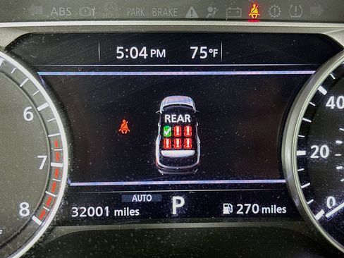 Used 2025 Nissan Pathfinder SV AWD/4WD image 19