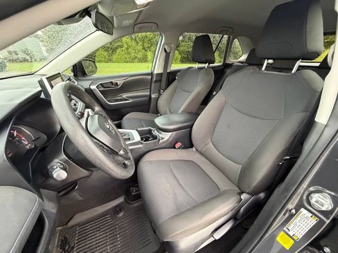 Used 2025 Toyota RAV4 LE FWD image 11