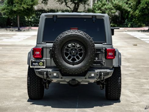 Used 2023 Jeep Wrangler Unlimited Rubicon 392 w/ Xtreme Recon 35" Tire Package AWD/4WD image 13