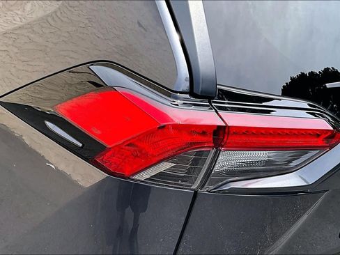 Used 2023 Toyota RAV4 XLE Premium FWD image 29