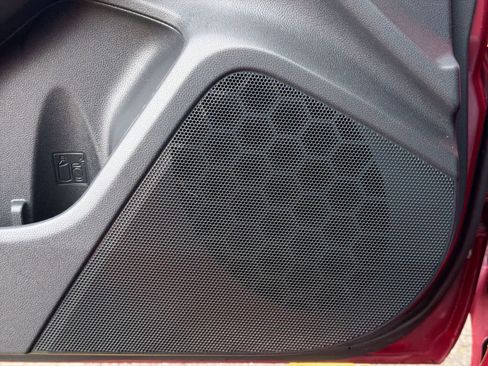 Used 2019 Subaru Crosstrek 2.0i Premium image 30