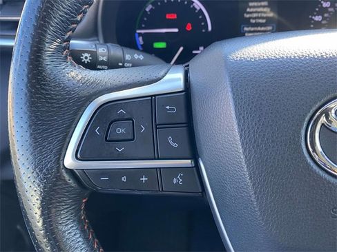 Used 2021 Toyota Sienna XSE image 20