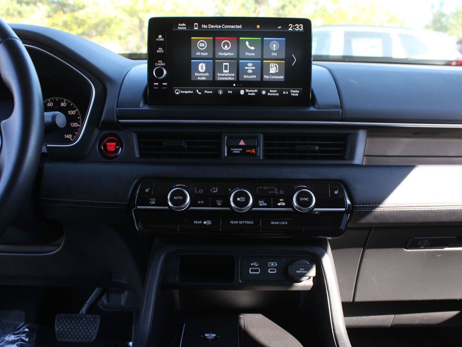 Certified 2024 Honda Pilot Touring image 13