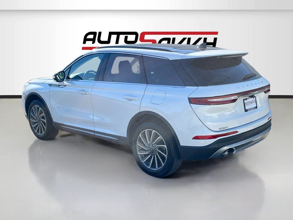 Used 2026 Lincoln Corsair Reserve AWD/4WD image 5