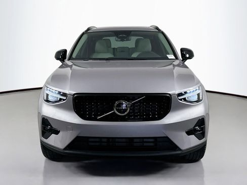 New 2026 Volvo XC40 B5 Ultra w/ Protection Package Premier image 2