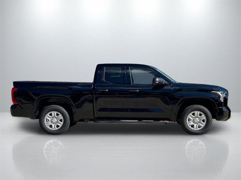 New 2026 Toyota Tundra SR image 4