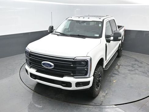 New 2026 Ford F250 Platinum w/ Tremor Off-Road Package image 38