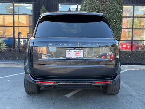 Used 2023 Land Rover Range Rover Autobiography image 14