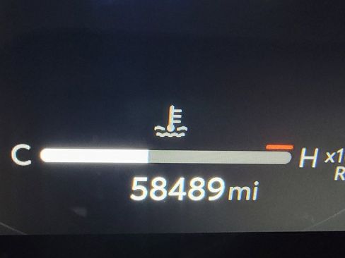 Used 2023 Toyota Highlander Limited image 17