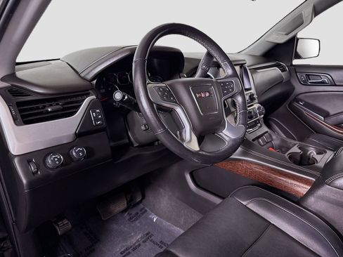 Used 2020 GMC Yukon SLT AWD/4WD image 23