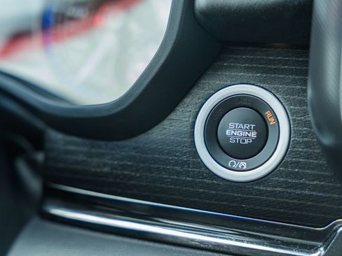 Certified 2022 RAM 1500 Limited w/ Night Edition AWD/4WD image 34
