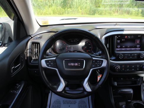 Used 2015 GMC Canyon SLE w/ SLE Convenience Package RWD image 21