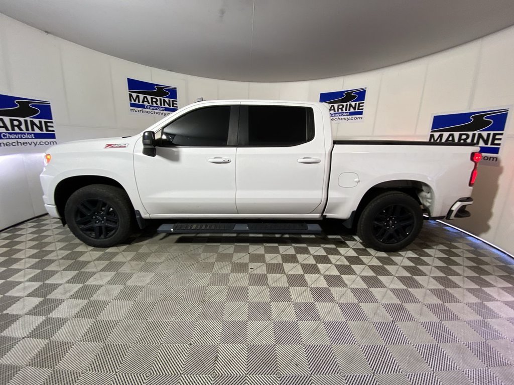 Used 2023 Chevrolet Silverado 1500 RST w/ Z71 Off-Road Package AWD/4WD image 13