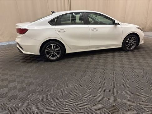 Certified 2024 Kia Forte LXS image 4