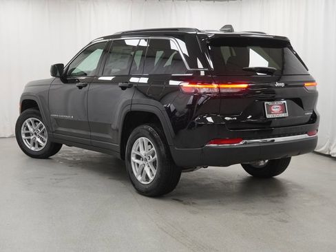 New 2026 Jeep Grand Cherokee Laredo X AWD/4WD image 13