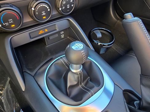 New 2025 MAZDA MX-5 Miata Sport w/ Appearance Package image 24