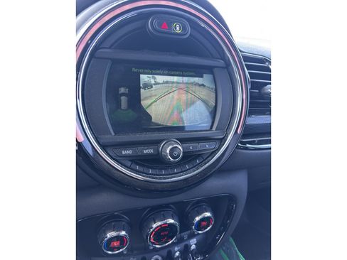 Used 2019 MINI Cooper Clubman S w/ Premium Package image 2