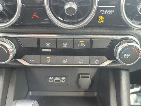 Certified 2023 Nissan Sentra SV image 25