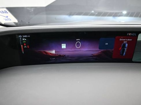 Certified 2025 Lincoln Nautilus Premier AWD/4WD image 13