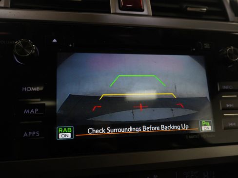 Used 2017 Subaru Outback 2.5i Limited image 31