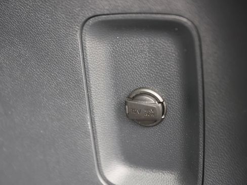 Used 2017 Hyundai Santa Fe Sport AWD/4WD image 14