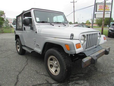 Used 2006 Jeep Wrangler SE AWD/4WD image 1